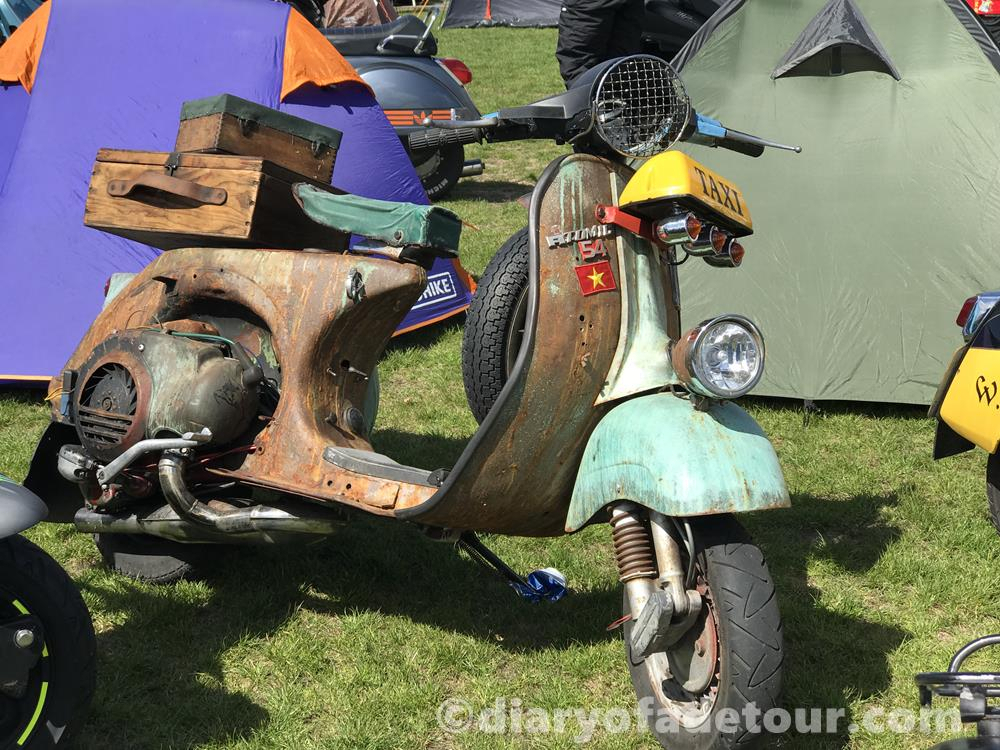 Rat rod Vespa with a Vietnam taxi theme