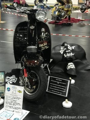 Dig-Out-Your-Soul-Lambretta (5)