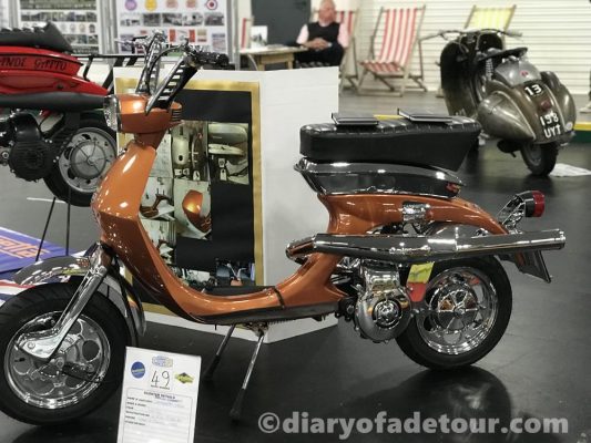 Lui-Vega-Scooter-Expo-2019 (1) Rust coloured Vega scooter on display at Scooter Expo