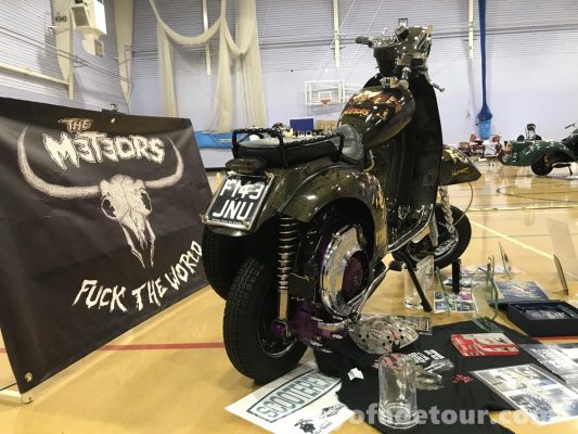 Meteors-Strange-times-A-Coming-Vespa (4)
