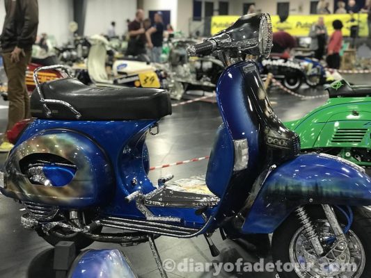 Sentinal-custom-Vespa-Scooter-Expo