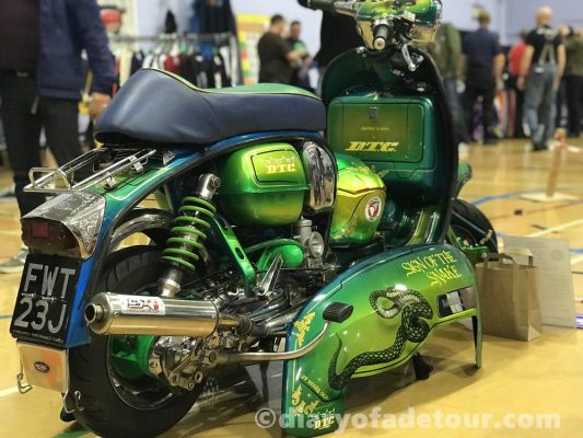 Sign-Of-The-Snake-Lambretta (4)