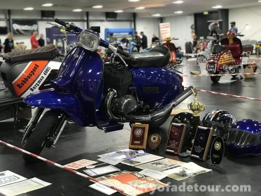 Titan-Custom-Vespa-Scooter-Expo