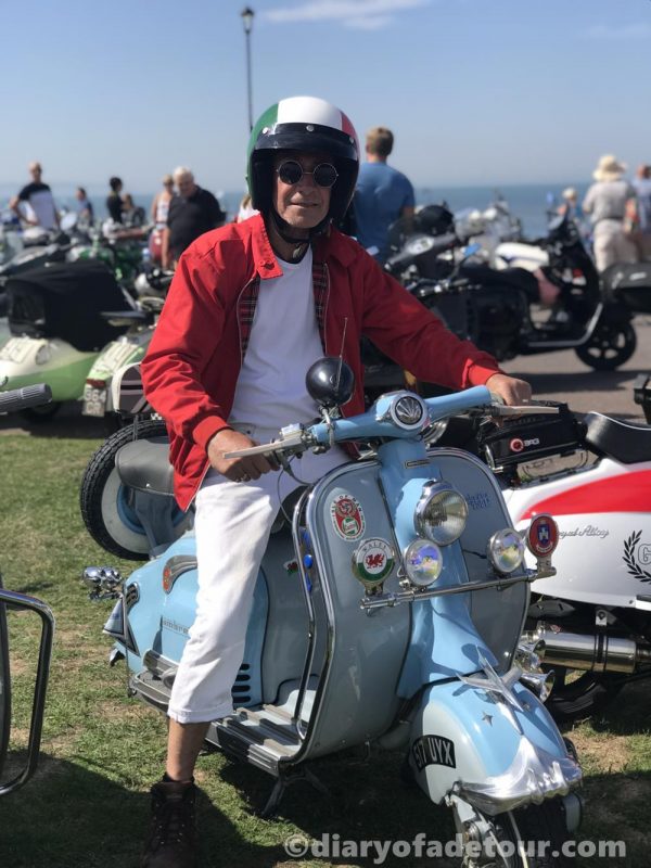 Blue-Lambretta-LD