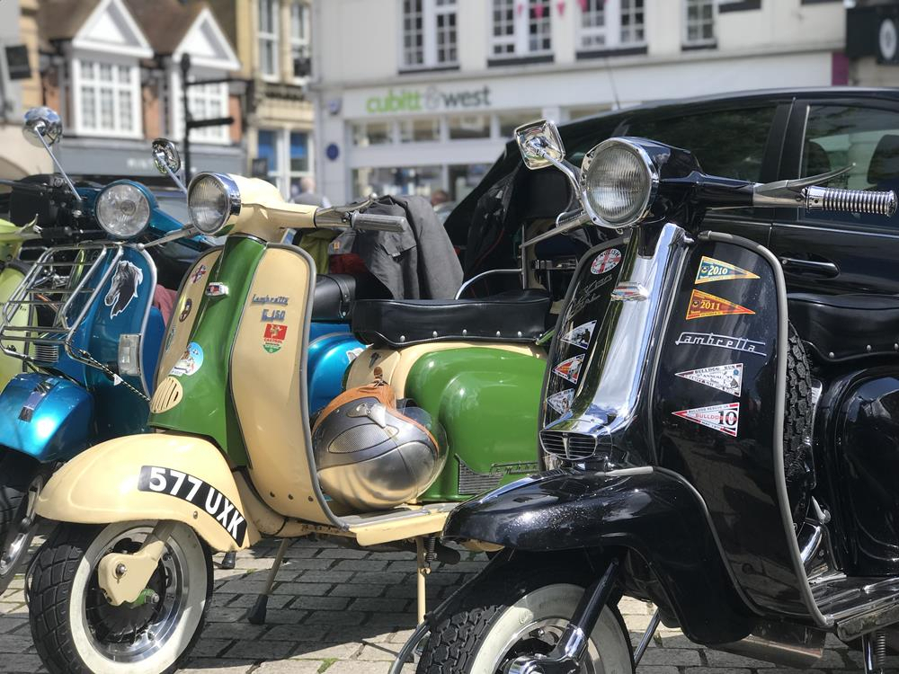 Lambrettas-at-Petersfield
