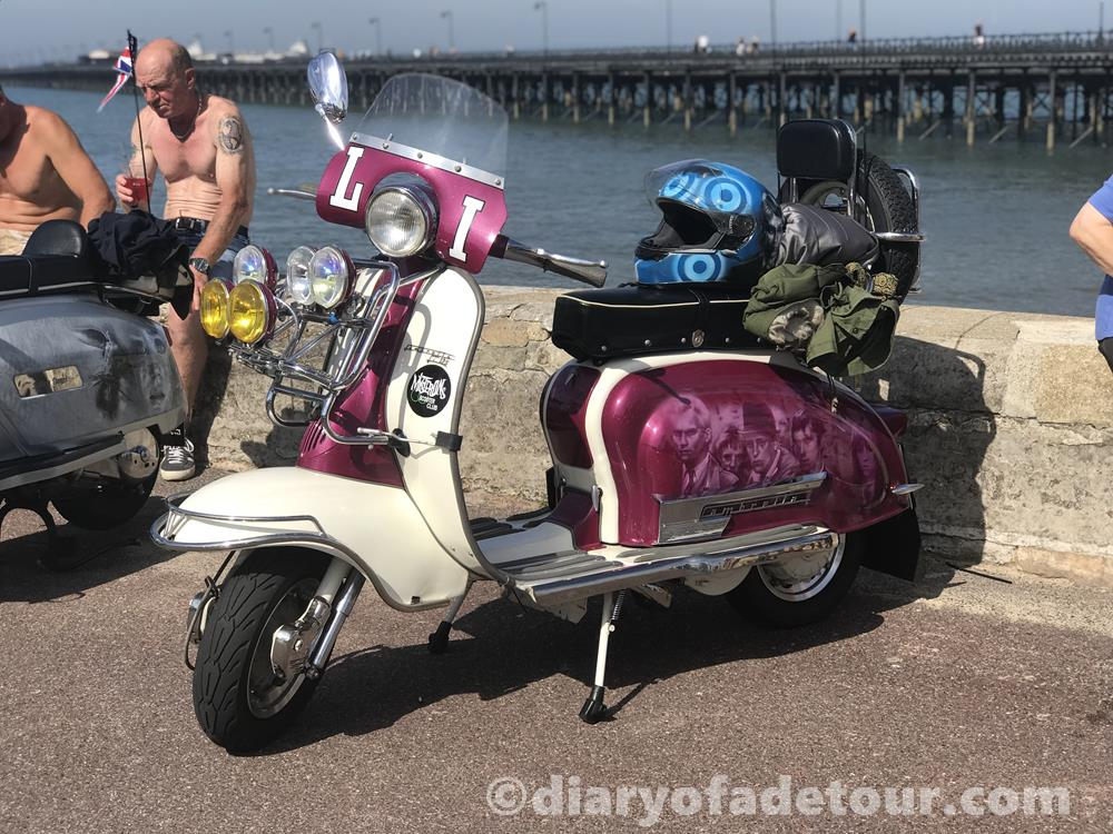 Pink-Lambretta-Quadrophenia-mural-Isle-Of-Wight