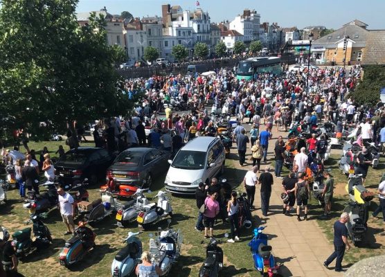 Thousands of scooters gathering at the Isle of Wight rideout