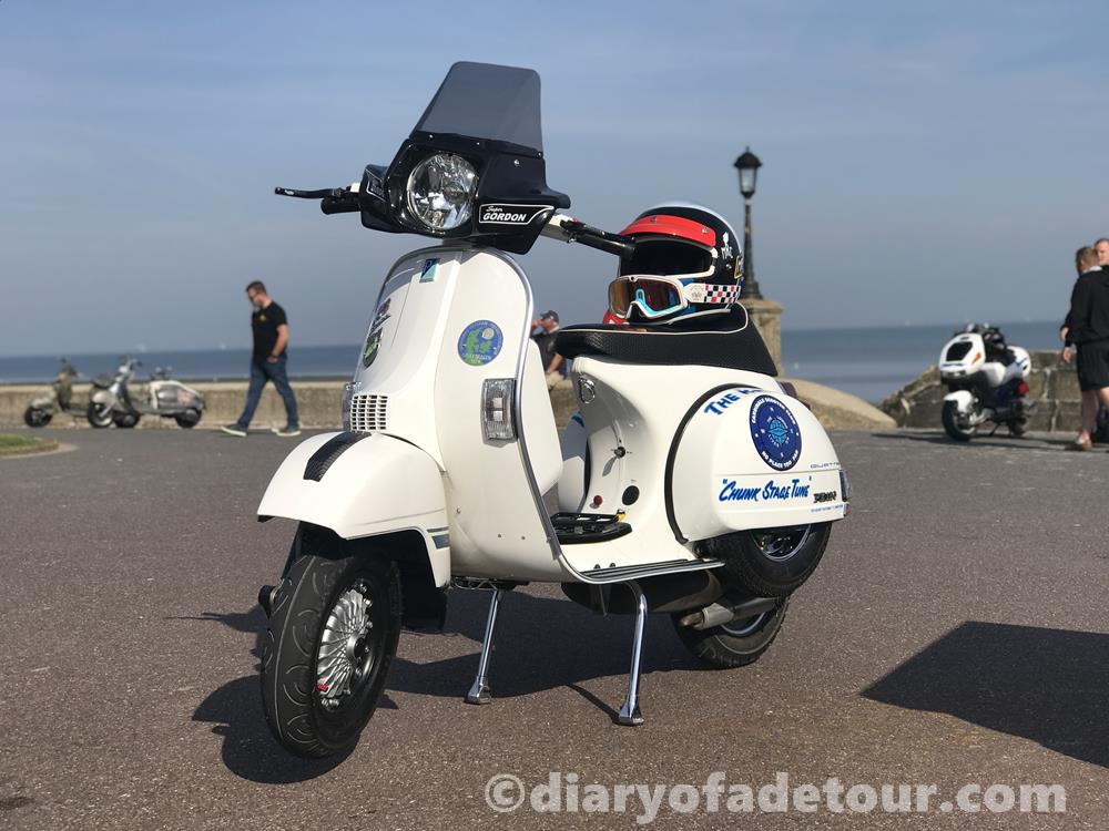 Vespa-PX-Cardinals-SC