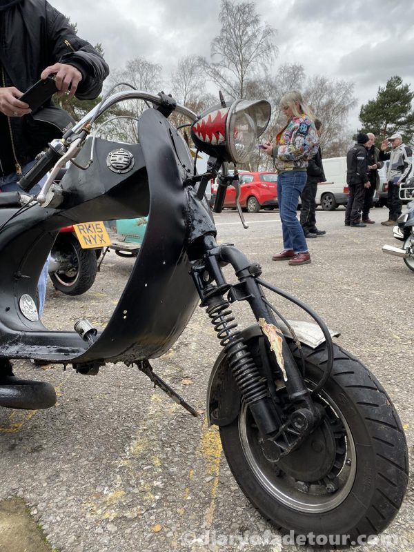 Garagista-black-Vespa-1