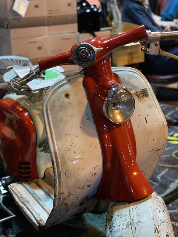 Series-1-Lambretta-red-white