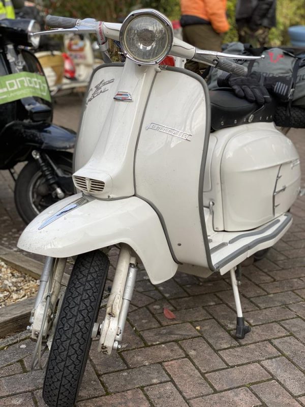White-SX-Lambretta