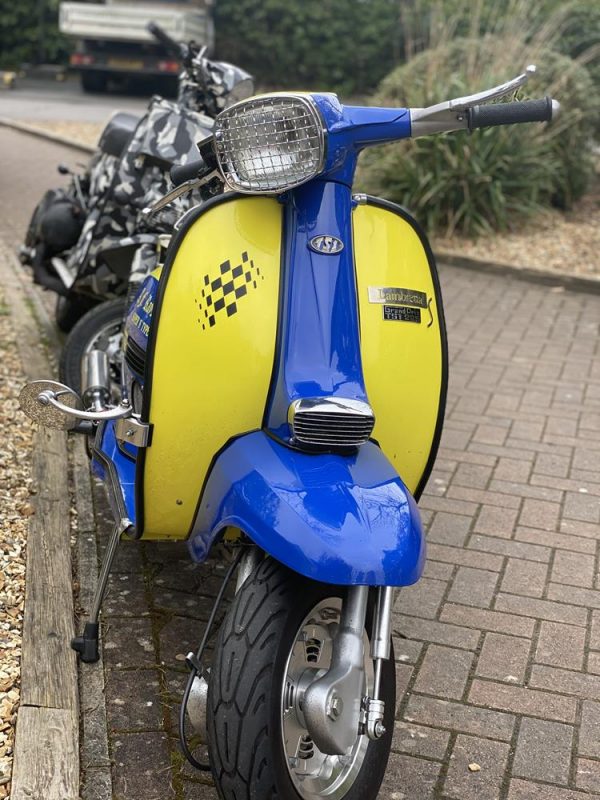 blue-yellow-AF-lambretta-front-view